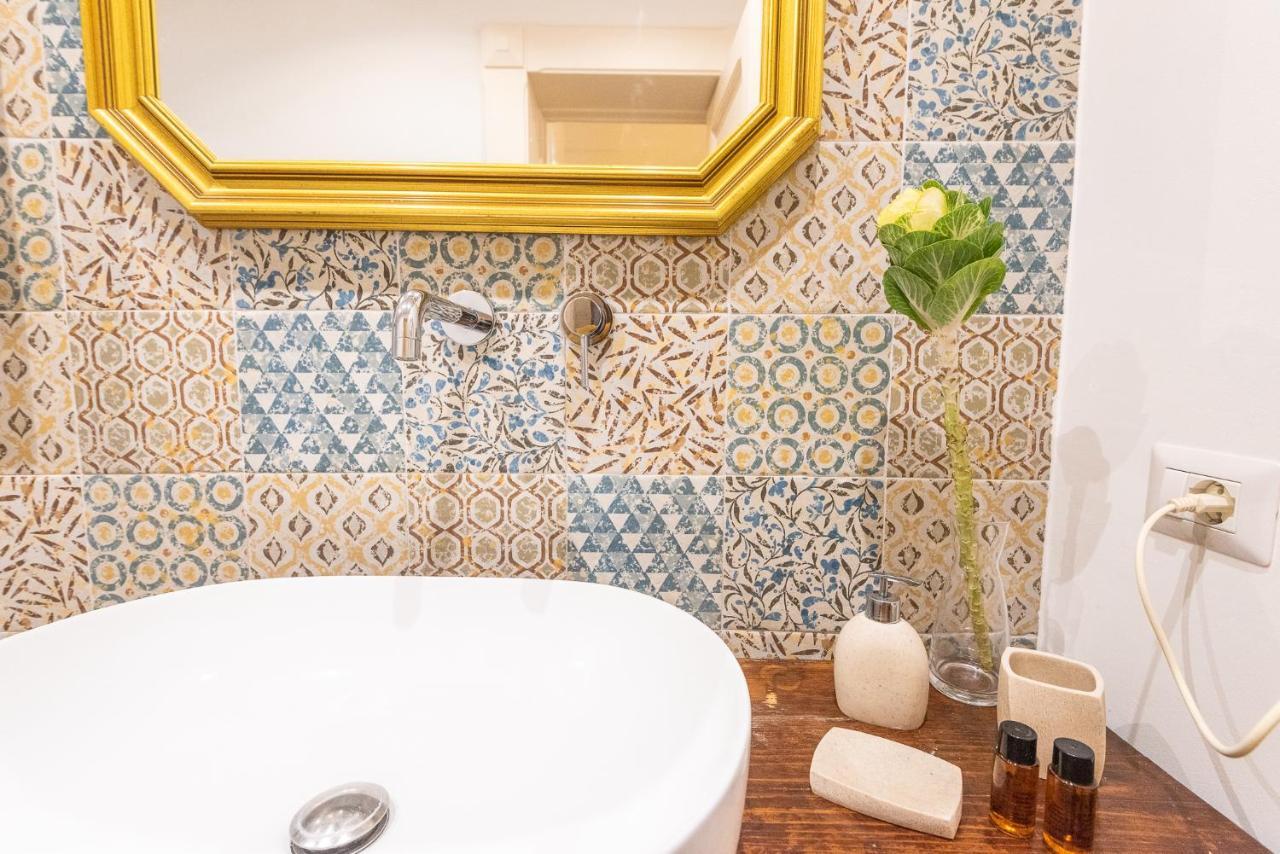 Rubichi 6 - Old Town Apartment Sit Лечче Экстерьер фото