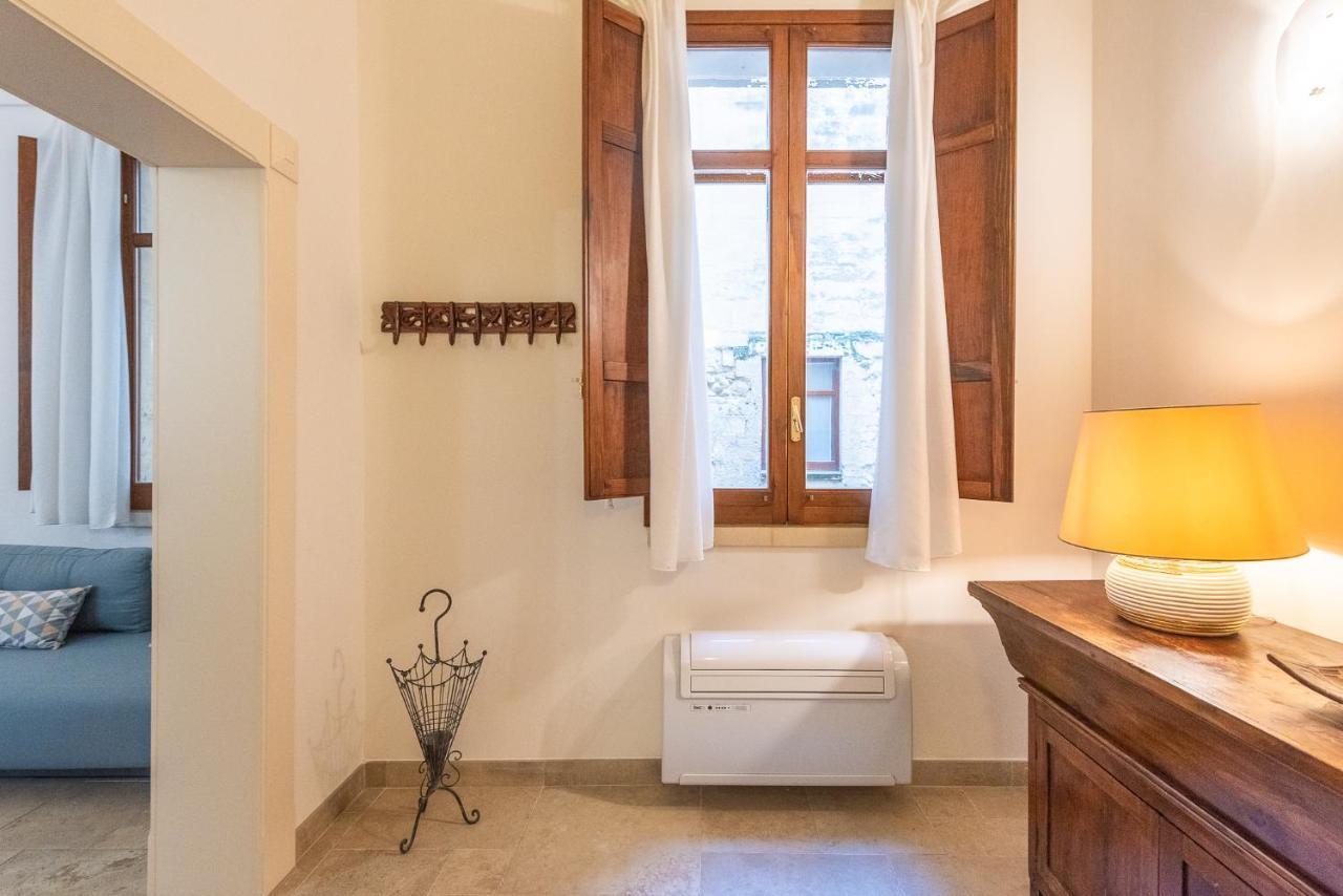 Rubichi 6 - Old Town Apartment Sit Лечче Экстерьер фото