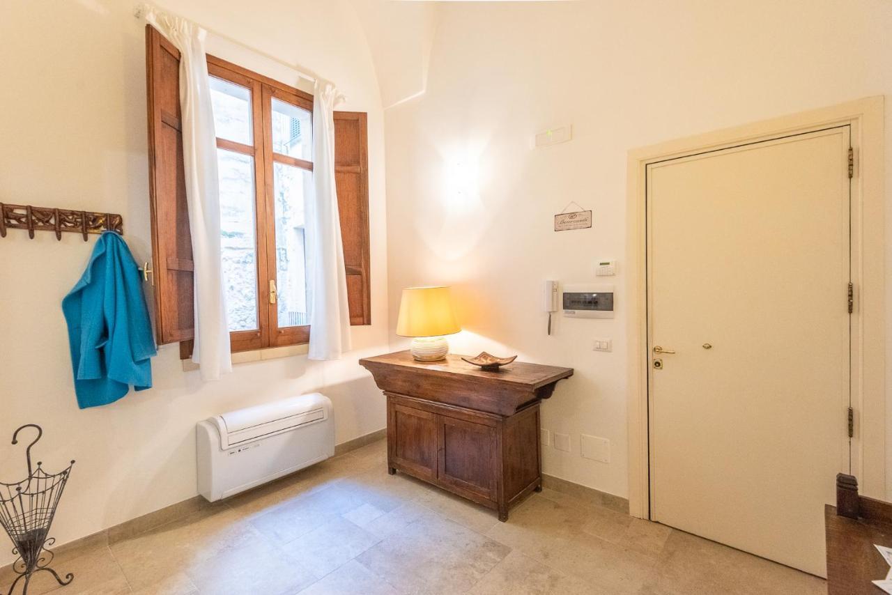 Rubichi 6 - Old Town Apartment Sit Лечче Экстерьер фото